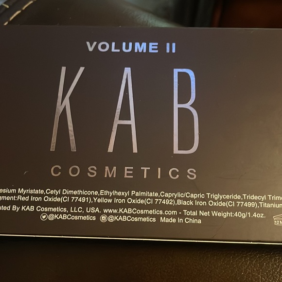 Contour - Picture 2 of 3